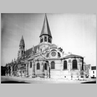 Collégiale Notre-Dame de Poissy, photo Molinard, culture.gouv.fr,2.jpg